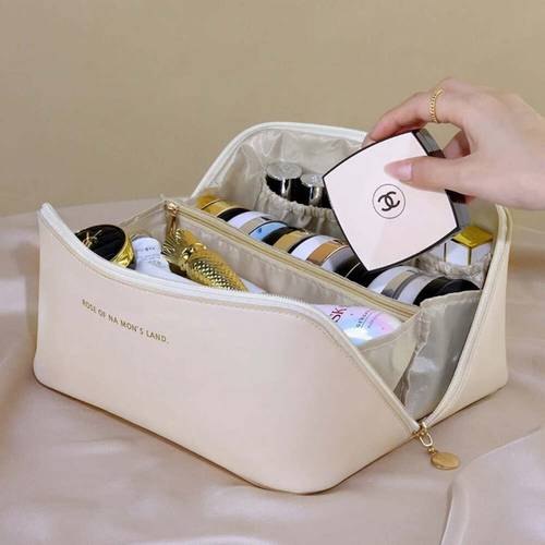Multi-use makeup bag - white