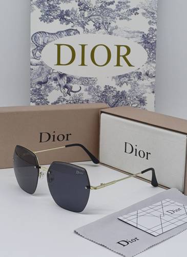 نظارة Dior 