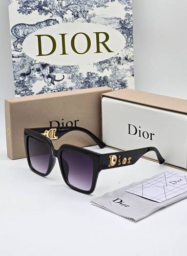 نظارة Dior