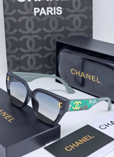نظارة CHANEL 