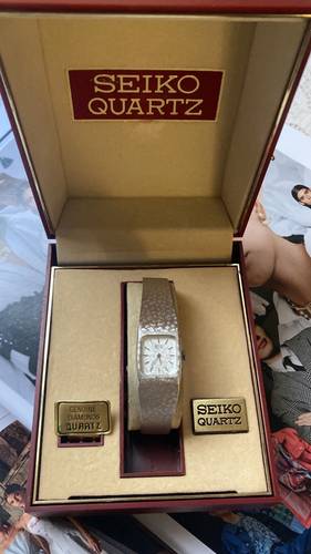 ساعة عتيقة ماركة Seiko سيكو 