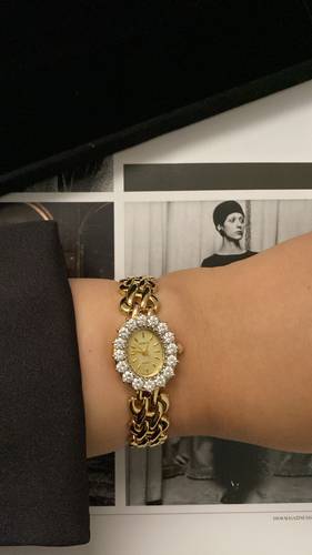 ساعة عتيقة ماركة Geneve 