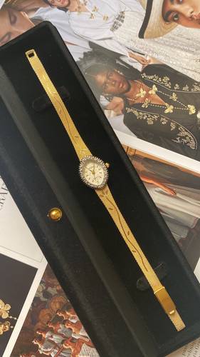 ساعة عتيقة ماركة gruen 