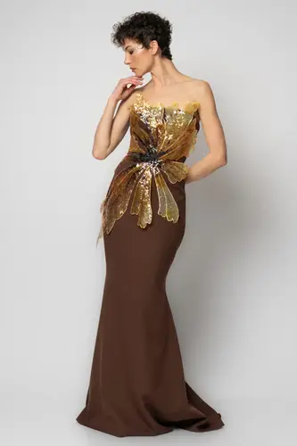 Brown dress