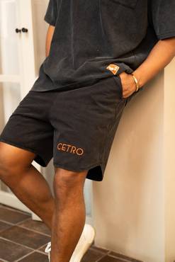 SHORT BLACK ORANGE