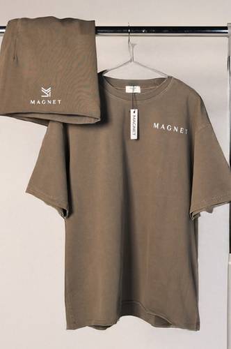 Basic Magnet.