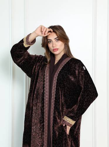 عباية قطيفه ورود بني