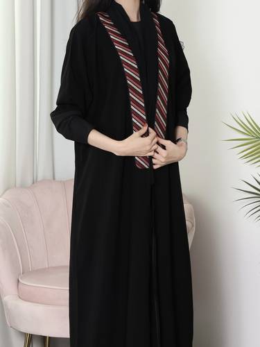 عباية كريب واكمام استرتش N370