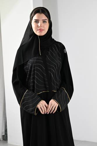 عباية كريب اسود بفصوص ناعمه ذهبيه N223