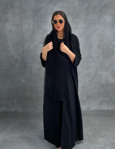 عباية كريب اسود ساده N207