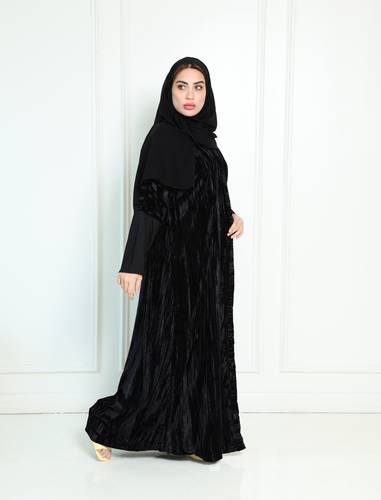 عباية قطيفه مكسر اسود N311