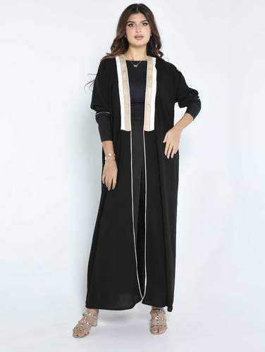 عباية كريب بأكمام استرتش N180