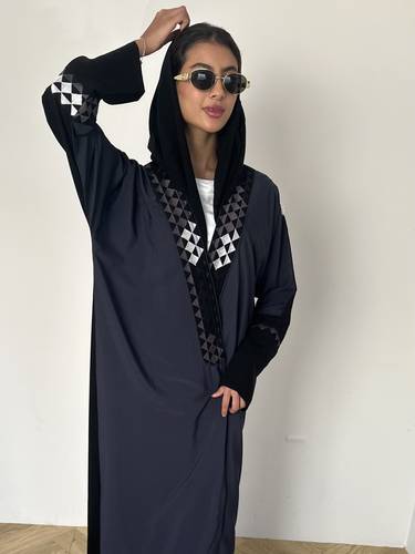 عباية كريب اسود ورمادي غامق N287