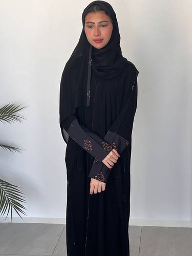 عباية كريب اسود يوميه عمليه N349