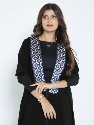عباية بأكمام استرتش N182