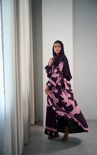 عبايه شيفون موف وبينك N290