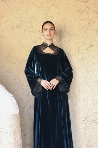 Lace Velvet — Teal Blue