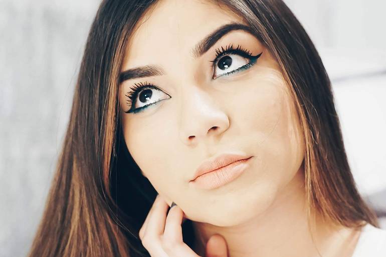 ايسنس, مسكرة ذا فالسي, لاشيس اكستريم, - ملففة ومكثفة للرموش 