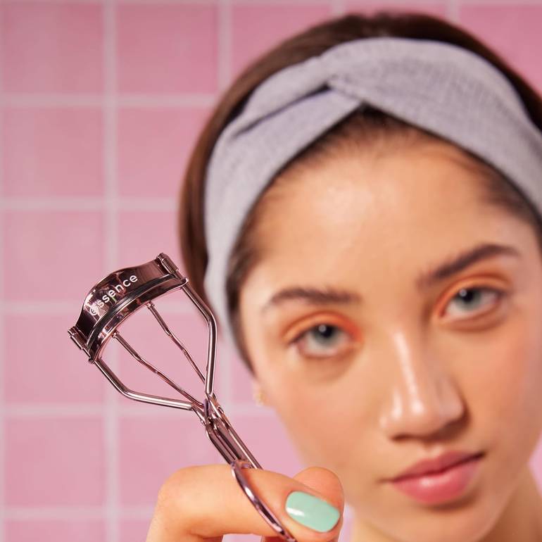 Essence, Eyelash Curler