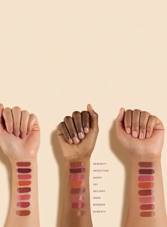 Rare Beauty Soft Bench Tinted Lip Oil Joy-Peachy