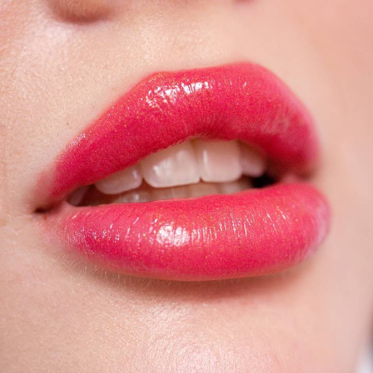 Blink, Lip Gloss, Gloss, - 01 Hot Pink