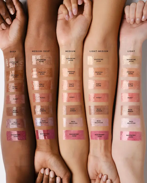 Fenty Beauty, Gloss Bomb Oil Luminizing Lip Oil - Multiple Shades