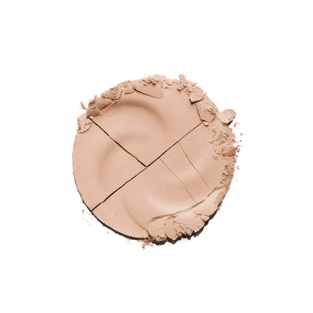 Essence, Silky Matte Compact Powder, 04 Perfect Beige