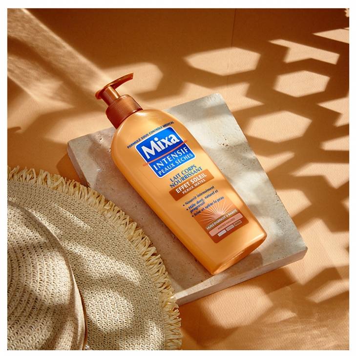 Mixa Nourishing Body Lotion with Gradual Tanning Effect for Fair Skin