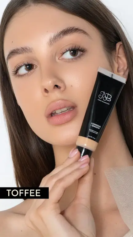 Noura Bou Awad, Essence Foundation, - Toffee 