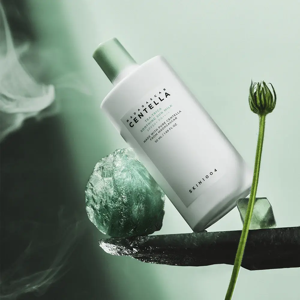 Knife 1004, Sunscreen, Madagascar Centella, with Tea Tree, for oily and acne-prone skin SPF50+ PA+++