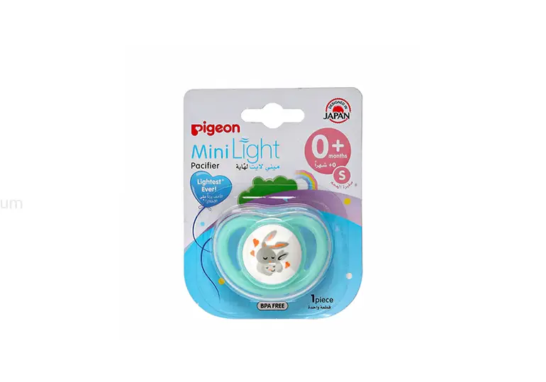 Pigeon Mini Light Pacifier Ultra Lightweight (0+ Months, Size S) 