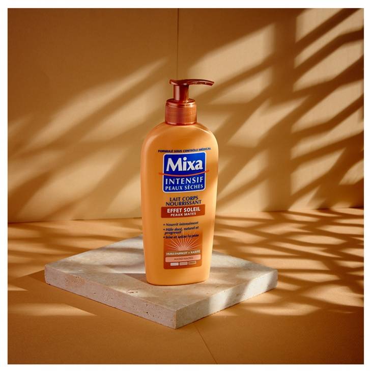 Mixa Nourishing Body Lotion with Gradual Tanning Effect for Fair Skin