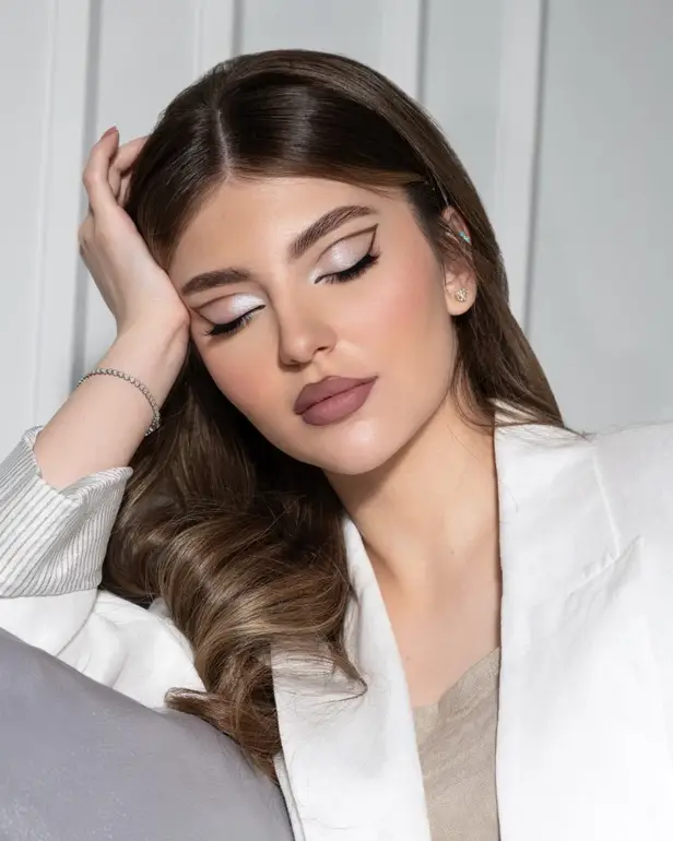 نوره بو عوض, باليت ظل عيون, فيث, 20 لون