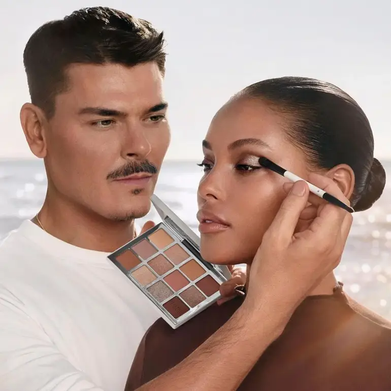 By Mario, ETHEREAL Eyes Eyeshadow Palette - 12 Colors