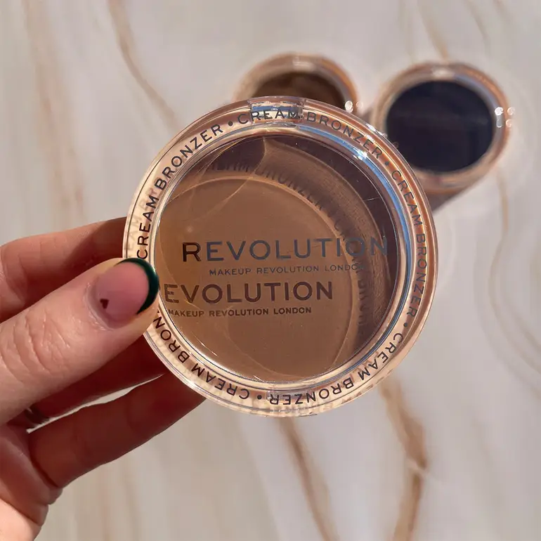 Revolution, Ultra Cream Bronzer, - Multiple Shades