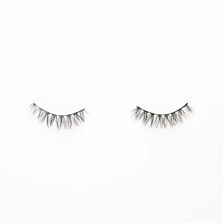 Christine, eyelashes, hair, natural, - Summer 30