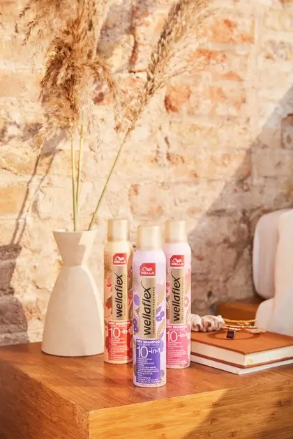 Wella Wellaflex Instant Hair Freshness Dry Shampoo – 10-in-1 (Sweet Sensation)