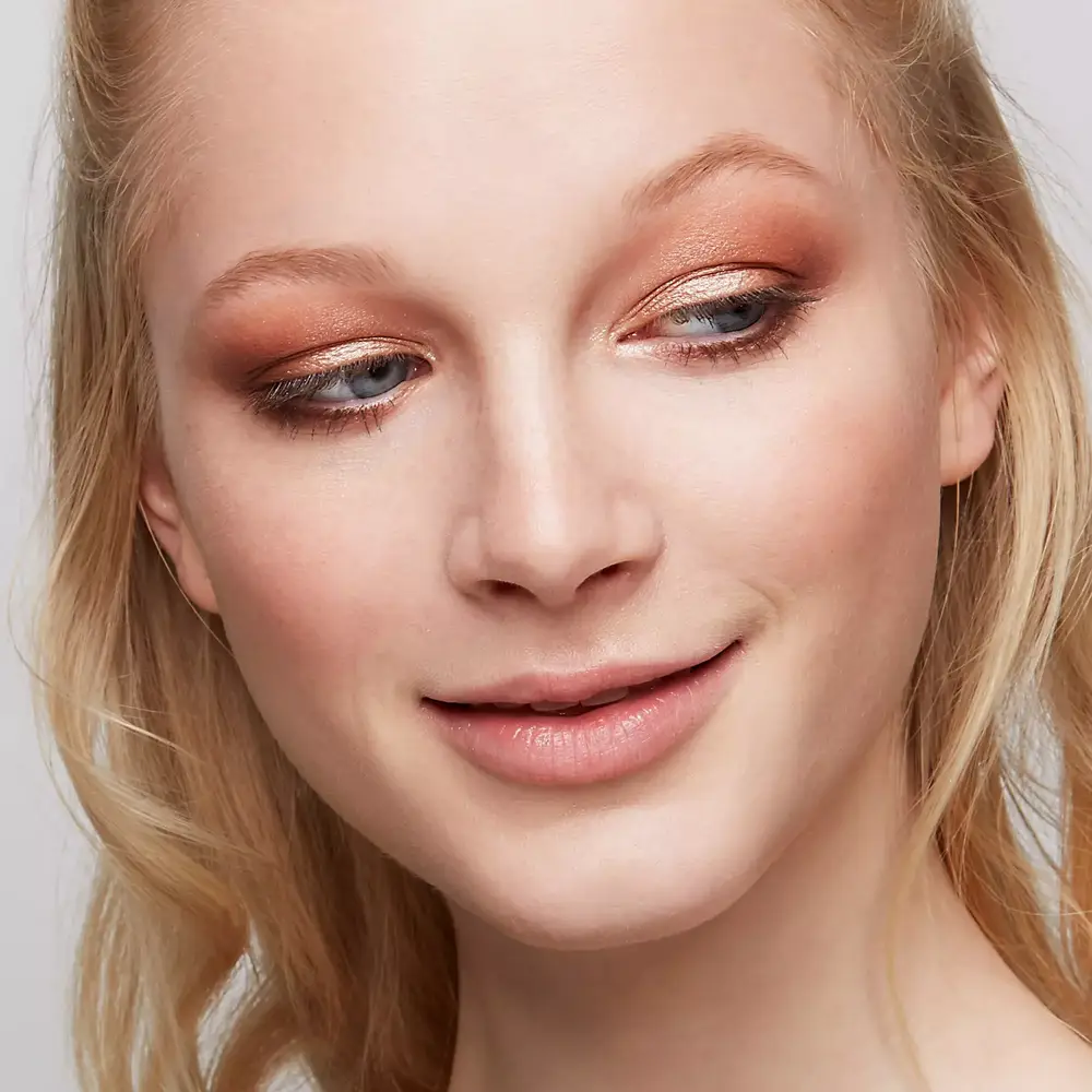 Essence The Rose edition eye shadow palette with 9 colors