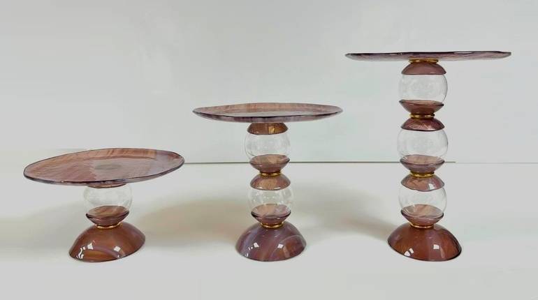 Set of glass 3 stands with plates