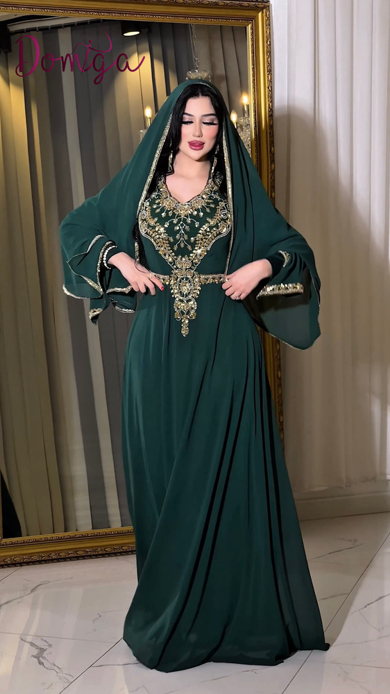 قفطان اخضر شيفون شك يدوي مع شال راقي شرقي