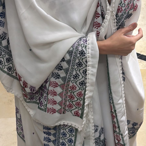 عباية لف بطريقة الشال