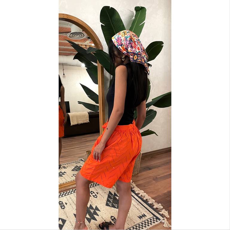 Short- Orange