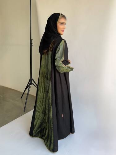ombre linen Abaya olive&black
