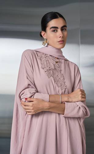 The Petal Abaya (pink )