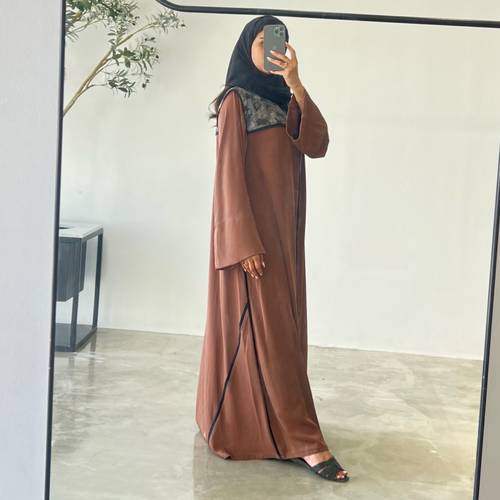 brick abaya