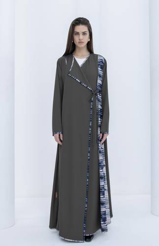 Waves abaya