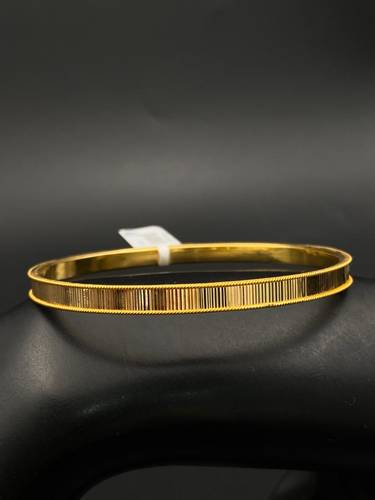 معضد ذهب عيار 21 مقاس 17 ( السعر للحبة الواحده )