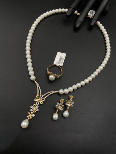 GOLD HALF SET K18 WITH CULTURALE PEARL