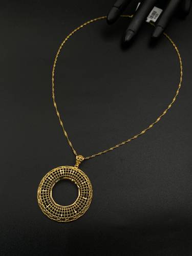 عقد ذهب عيار 21