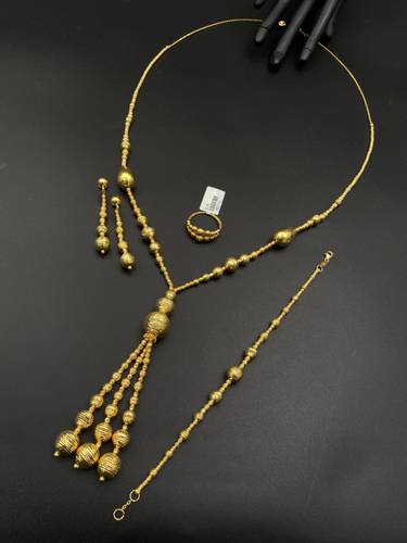 طقم ذهب أصفر عيار 21 